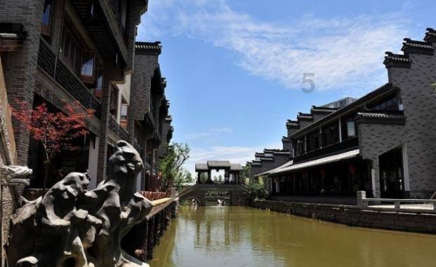 存钱爱生病 平常没钱的时候，大家都挺健康。只要存点钱，家里人就会生病把钱花掉，这到底是怎么回事？
